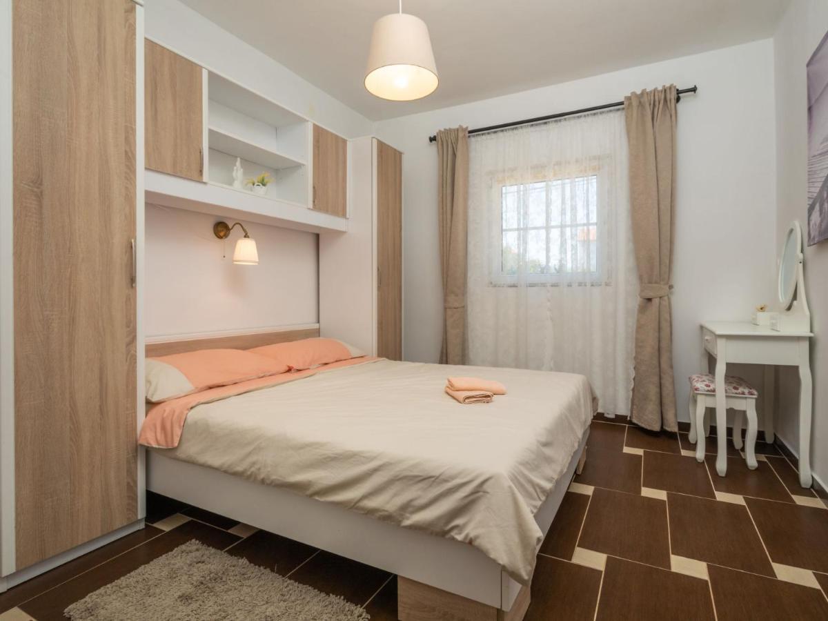 Holiday Home Mikac - Mlk136 By Interhome Dobrinj Dış mekan fotoğraf