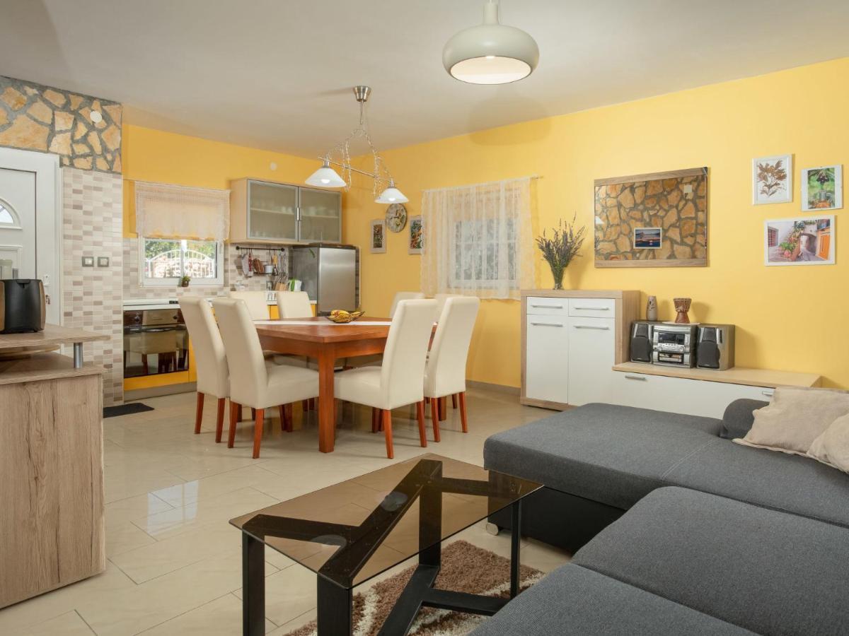 Holiday Home Mikac - Mlk136 By Interhome Dobrinj Dış mekan fotoğraf