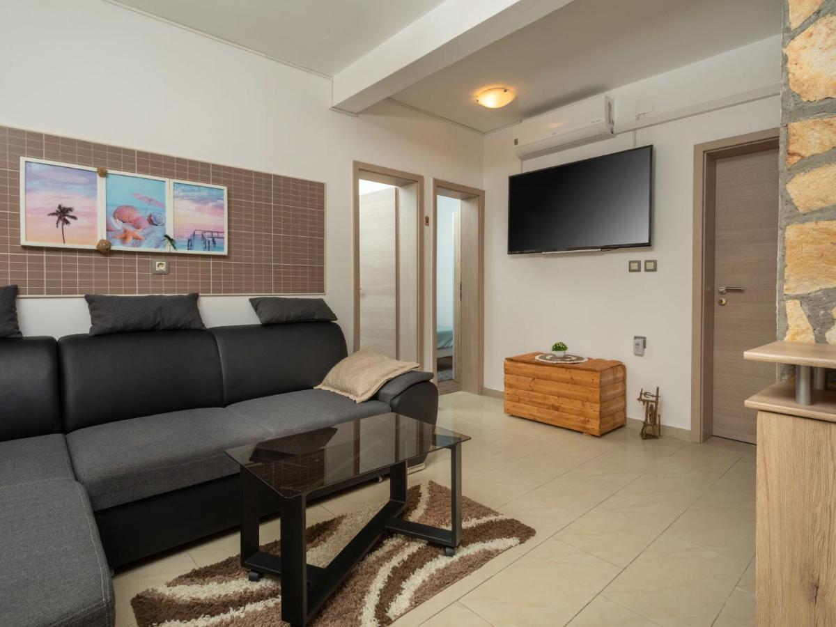 Holiday Home Mikac - Mlk136 By Interhome Dobrinj Dış mekan fotoğraf