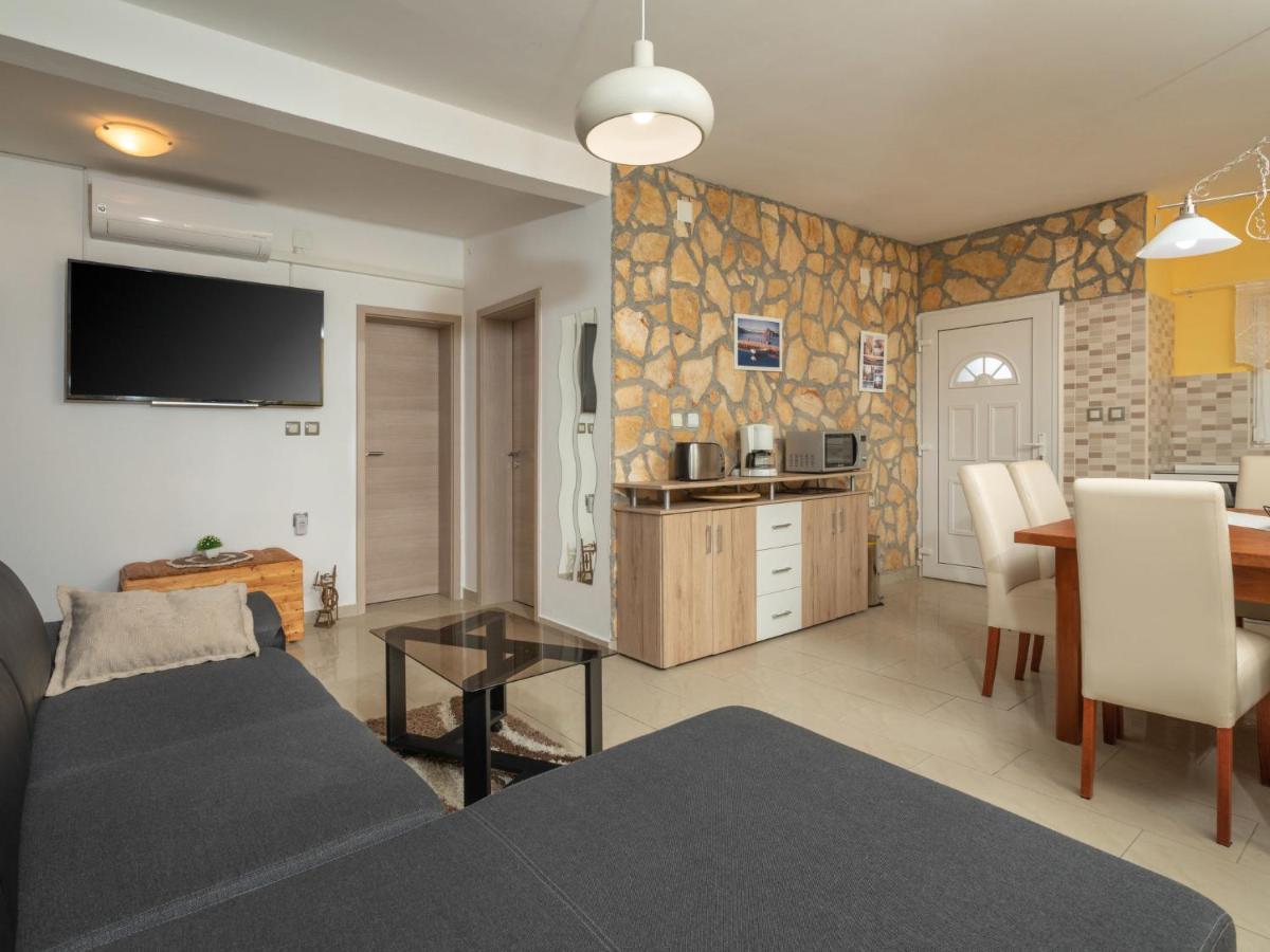 Holiday Home Mikac - Mlk136 By Interhome Dobrinj Dış mekan fotoğraf